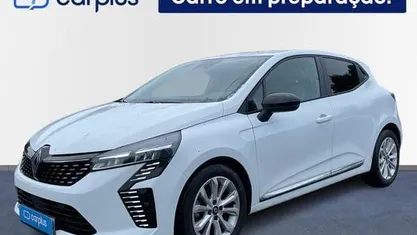 Usado Renault Clio V Evolution 100 HP (73 kW) 2024