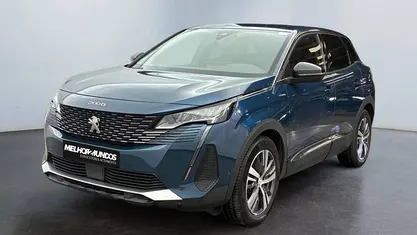 Usado Peugeot 3008 Allure 225 HP (165 kW) 2022 Azul SUV