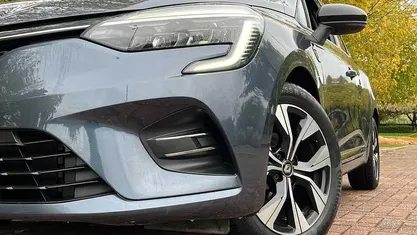 Usado 2021 Renault Clio V LIMITED | € 13.497 (Preço justo)