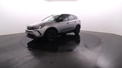 Usado Opel Grandland X 131 HP (96 kW) 2024 Cinzento SUV
