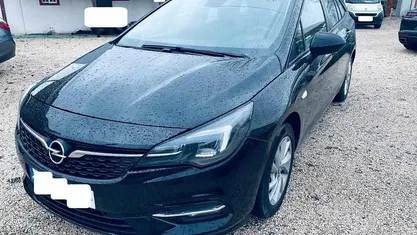 Usado Opel Astra 122 HP (89 kW) 2022 Preto Carrinha