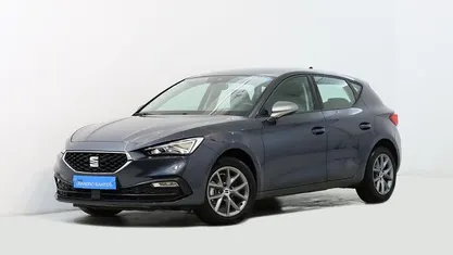 Cinzento Usado 2023 Seat Leon | € 21.900 (Preço justo)