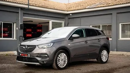 Usado Opel Grandland X Ultimate 120 HP (88 kW) 2018 Cinzento SUV
