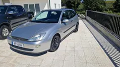 Usado 2000 Ford Focus Trend Citadino | € 1.750 (Preço justo)