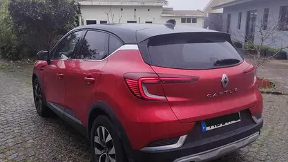 Usado Renault Captur 101 HP (74 kW) 2020 SUV