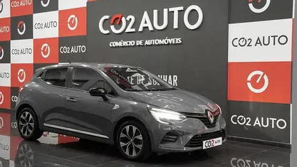 Cinzento Usado 2022 Renault Clio V | € 15.900 (Preço justo)