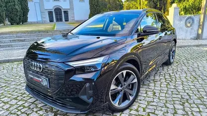 Preto Usado 2022 Audi Q4 e-tron Premium SUV | € 34.990 (Preço justo)