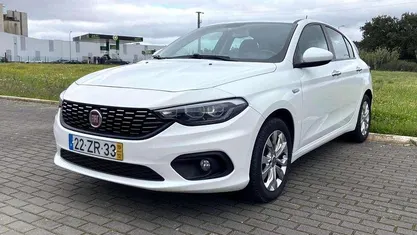 Usado Fiat Tipo 95 HP (69 kW) 2019 Branco