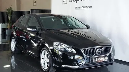 Usado 2018 Volvo V40 Kinetic | € 15.990 (Bom preço)