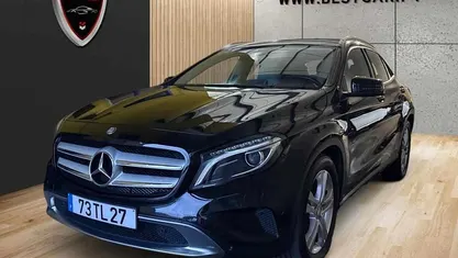 Usado Mercedes GLA200 136 HP (100 kW) 2016 Preto SUV