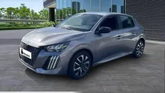 Cinzento Usado 2024 Peugeot 208 Active Citadino | € 17.950 (Preço justo)