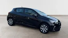 Preto Usado 2024 Mitsubishi Colt Sedan | € 16.490 (Preço justo)