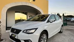 Branco Usado 2023 Seat Ibiza Style Citadino | € 15.900 (Preço justo)