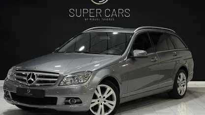 Usado Mercedes C220 170 HP (125 kW) 2010 Cinzento