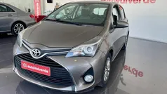 Cinzento Usado 2017 Toyota Yaris | € 12.250 (Preço justo)
