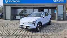 Branco Usado 2025 Volvo EX30 Core SUV | € 36.990 (Preço justo)