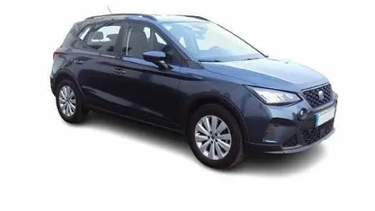 Usado Seat Arona 110 HP (80 kW) 2021 Cinzento SUV