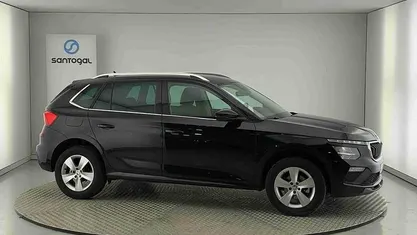 Preto Usado 2024 Skoda Kamiq SUV | € 22.490 (Preço justo)
