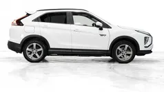 Branco Usado 2022 Mitsubishi Eclipse Cross Edition SUV | € 24.490 (Preço justo)
