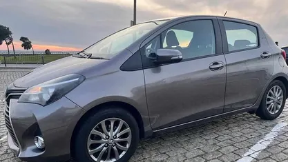 Usado 2017 Toyota Yaris Citadino | € 9.500 (Preço justo)