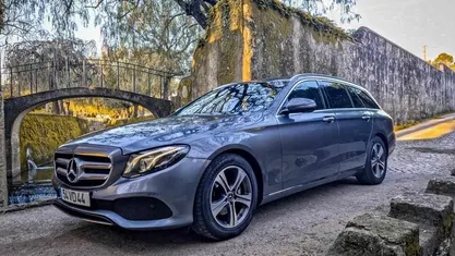Usado Mercedes E220 Avantgarde 194 HP (142 kW) 2018 Carrinha