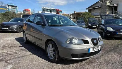 Usado Seat Ibiza 64 HP (47 kW) 2002 Citadino