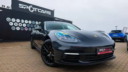 Antracite Usado 2018 Porsche Panamera Sport Turismo Sedan | € 66.500 (Bom preço)