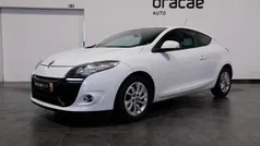 Branco Usado 2011 Renault Mégane III Dynamique Coupé | € 4.750