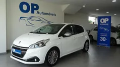 Usado 2019 Peugeot 208 Signature Sky Citadino | € 13.950 (Preço justo)