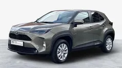 Castanho Usado 2024 Toyota Yaris Hybrid Comfort SUV | € 26.750 (Preço justo)