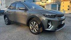 Cinza Usado 2021 Kia Stonic SUV | € 15.999 (Preço justo)