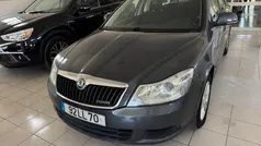 Cinza Usado 2011 Skoda Octavia GreenLine Carrinha | € 8.250 (Preço justo)