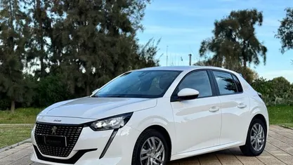 Usado Peugeot 208 Active 101 HP (74 kW) 2020 Branco Citadino