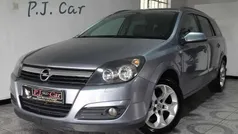 Cinzento Usado 2005 Opel Astra Carrinha | € 4.250 (Preço justo)