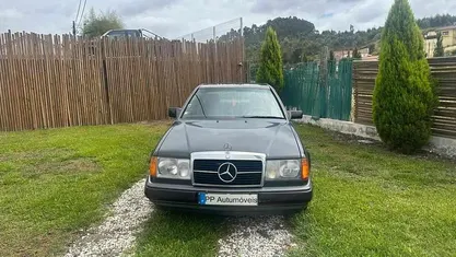 Usado Mercedes E230 132 HP (97 kW) 2004 Preto Coupé