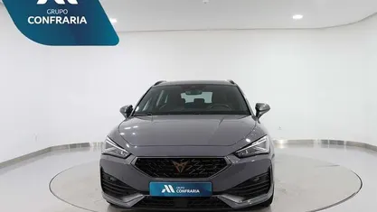 Azul Usado 2023 Cupra Leon Carrinha | € 30.080 (Preço justo)