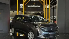 Cinzento Usado 2021 Peugeot 5008 GT Monovolume | € 27.990 (Preço justo)