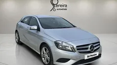 Cinza Usado 2015 Mercedes A180 Edition | € 15.900 (Preço justo)