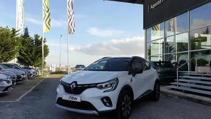 Usado Renault Captur 100 HP (73 kW) 2023 SUV