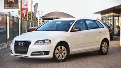 Branco Usado 2012 Audi A3 Attraction Citadino | € 9.990 (Bom preço)