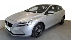 Cinza Usado 2019 Volvo V40 Momentum Carrinha | € 19.850 (Preço justo)