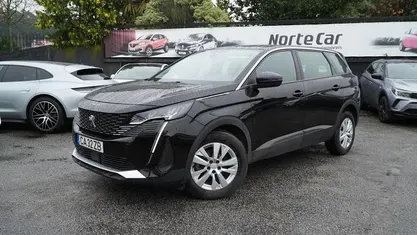 Preto Usado 2021 Peugeot 5008 Active SUV | € 19.950 (Preço justo)