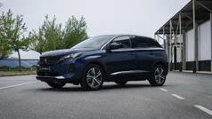 Azul Usado 2022 Peugeot 3008 Allure SUV | € 24.800 (Bom preço)