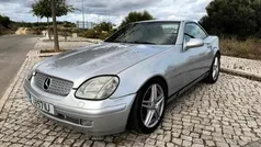 Cinzento Usado 1997 Mercedes SLK230 Cabrios | € 8.900 (Preço justo)