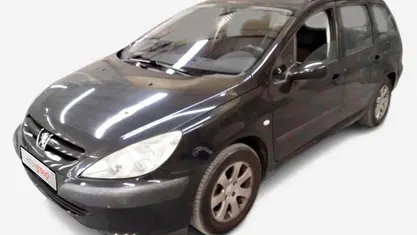 Usado Peugeot 307 69 HP (50 kW) 2004 Preto Carrinha