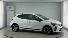Branco Usado 2024 Mitsubishi Colt Invite | € 17.260 (Preço justo)