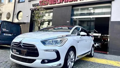 Usado Citroën DS5 200 HP (147 kW) 2013 Branco Citadino