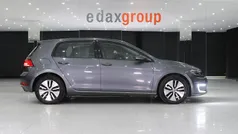 Cinzento Usado 2017 VW e-Golf Citadino | € 11.790 (Bom preço)