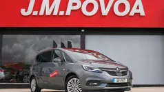 Cinza Usado 2018 Opel Zafira Innovation Monovolume | € 18.990 (Preço justo)
