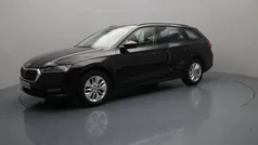 Preto Usado 2023 Skoda Octavia Carrinha | € 24.990 (Preço justo)